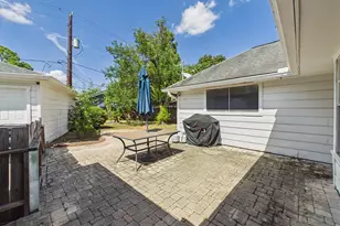 12842 Westmere Dr, Houston, TX 77077 - Photo 32