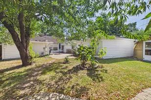 12842 Westmere Dr, Houston, TX 77077 - Photo 36