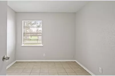 612 Marshall Road, Angleton, TX 77515 - Photo 6