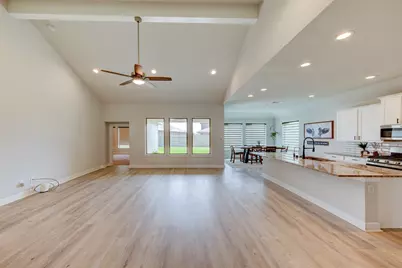 13424 Diamond Reef Lane, La Marque, TX 77568 - Photo 8