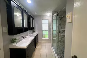 1202 Manorglen Dr, Missouri City, TX 77489 - Photo 4