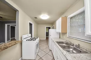 3214 Tuam St, Houston, TX 77004 - Photo 14