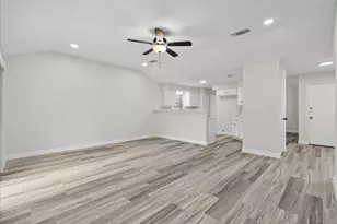 4903 Ripple Creek Dr, Baytown, TX 77521 - Photo 4