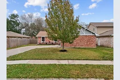 4903 Ripple Creek Drive, Baytown, TX 77521 - Photo 2