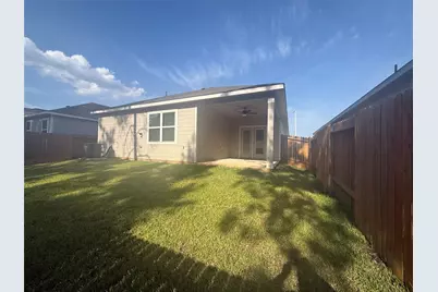 15415 Maple Terrace Drive, Conroe, TX 77303 - Photo 2