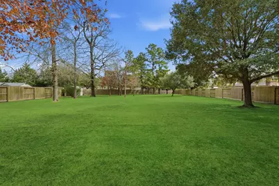 13926 Sawmill Run Lane, Houston, TX 77044 - Photo 36