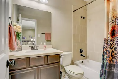 7018 Fall Creek Lane, Missouri City, TX 77459 - Photo 24