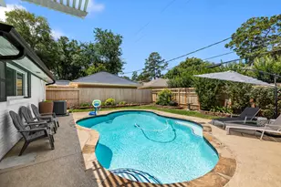 4411 Deer Lodge Dr, Houston, TX 77018 - Photo 32