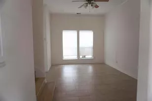 7916 Comal St, Houston, TX 77051 - Photo 6