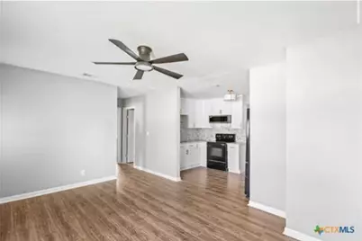 1601 E Mimosa Avenue, Victoria, TX 77901 - Photo 4