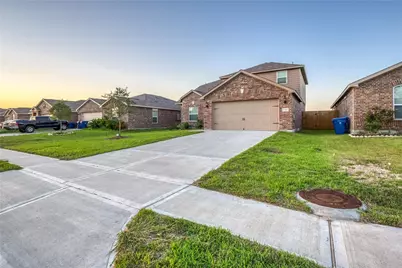 2315 Seabourne Trails Road, Rosenberg, TX 77469 - Photo 2