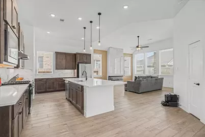 3851 Mulberry Farms Drive, Santa Fe, TX 77510 - Photo 2