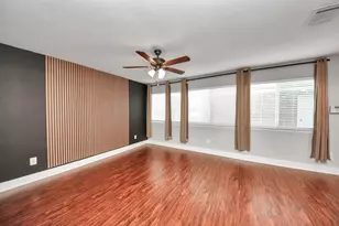 1536 Kew Garden Dr, Houston, TX 77047 - Photo 12