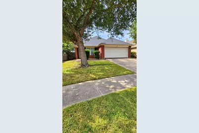 20011 Ravenmeadow Lane, Katy, TX 77449 - Photo 2