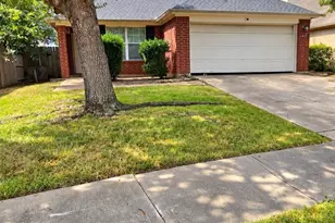 20011 Ravenmeadow Ln, Katy, TX 77449 - Photo 2