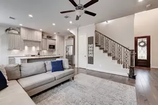 155 Skybranch Dr, Conroe, TX 77304 - Photo 8