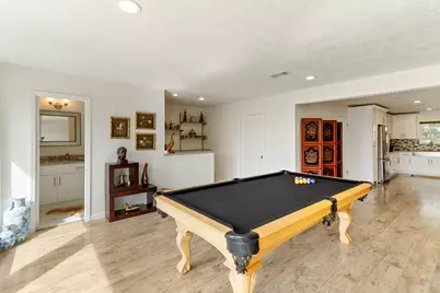 201 Southern Oaks Drive, Lake Jackson, TX 77566 - Photo 12