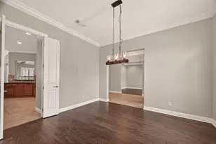 51 English Oak Ct, Lake Jackson, TX 77566 - Photo 10