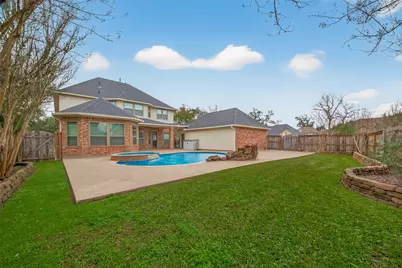 51 English Oak Court, Lake Jackson, TX 77566 - Photo 4