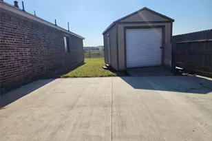 9002 St Laurent Ln, Houston, TX 77044 - Photo 26