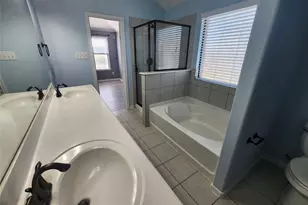 9002 St Laurent Ln, Houston, TX 77044 - Photo 14