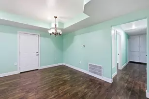 410 Crepe Myrtle Ave, Orange, TX 77630 - Photo 12