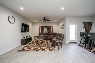 6802 Amber Cliff Lane, Rosenberg, TX 77469 - Photo 4