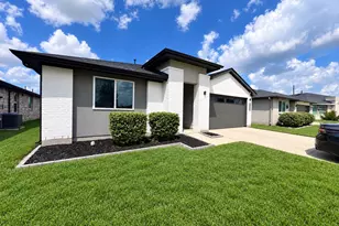 28910 York Bch Ln, Fulshear, TX 77494 - Photo 1
