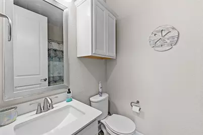 13814 Evert Court, Mont Belvieu, TX 77523 - Photo 6