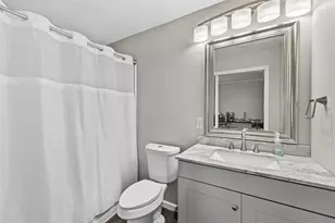 13814 Evert Ct, Mont Belvieu, TX 77523 - Photo 34