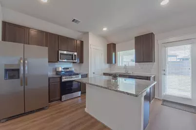 7534 Coral Terrace Drive, Cypress, TX 77433 - Photo 10