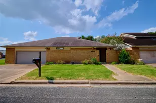 1520 Crestmont St, Wharton, TX 77488 - Photo 1