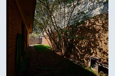 1520 Crestmont Street, Wharton, TX 77488 - Photo 38