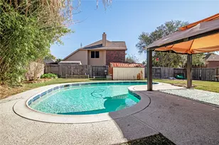4102 Sand Dollar Ct, Seabrook, TX 77586 - Photo 2