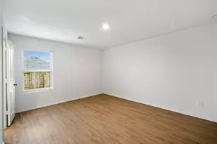 104 Pine Bend Ct, Magnolia, TX 77354 - Photo 10