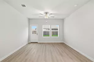 6603 Hidden Dunes Dr, Baytown, TX 77521 - Photo 8