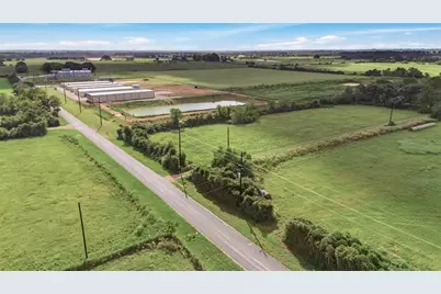 29211 Castle Road, Waller, TX 77484 - Photo 10