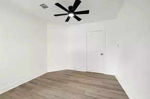 1202 N Roberson St, Conroe, TX 77301 - Photo 28