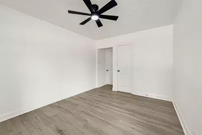 1202 N Roberson Street, Conroe, TX 77301 - Photo 22