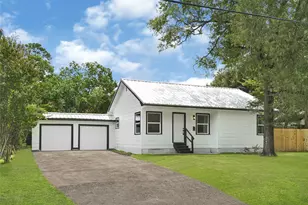1202 N Roberson St, Conroe, TX 77301 - Photo 44
