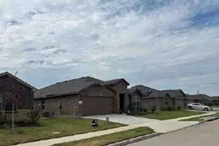 9463 Firedog Dr, Fort Worth, TX 76131 - Photo 2