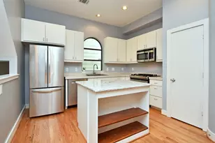 223 W 26th St, Houston, TX 77008 - Photo 12