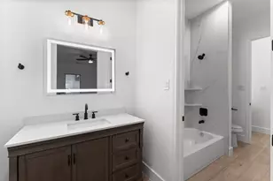 15922 Bridges Fairway Ln, Houston, TX 77068 - Photo 32