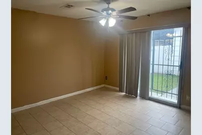 6989 Chasewood Drive, Houston, TX 77489 - Photo 6