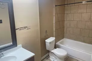 6989 Chasewood Dr, Houston, TX 77489 - Photo 10