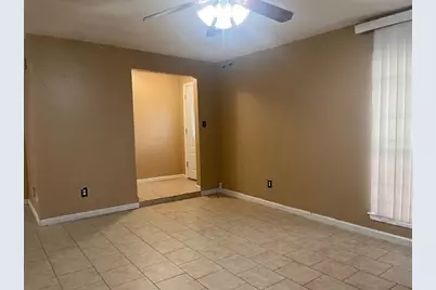 6989 Chasewood Drive, Houston, TX 77489 - Photo 4