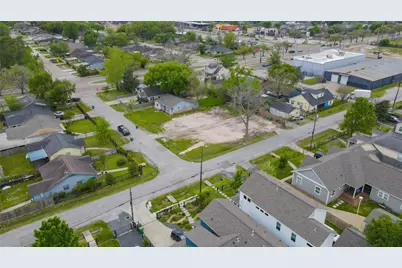 4819 Cetti Street, Houston, TX 77009 - Photo 20