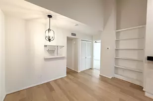 1860 White Oak Dr, Houston, TX 77009 - Photo 8
