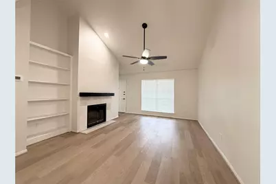 1860 White Oak Drive #376, Houston, TX 77009 - Photo 8