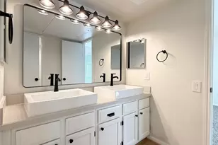 1860 White Oak Dr, Houston, TX 77009 - Photo 18